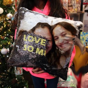 Custom Magic Sequin Cushion Cover For Mom - Image 4